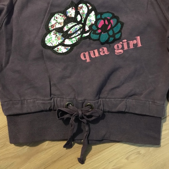 Size small crop top hoody with zipper - Picture 3 of 3